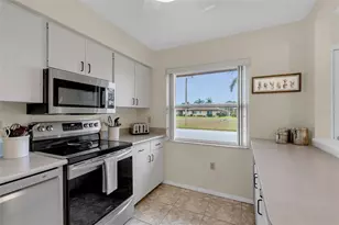 3215 Mercer Rd, Bradenton, FL 34207 - Photo 6