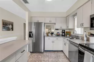 3215 Mercer Rd, Bradenton, FL 34207 - Photo 12
