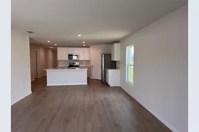 11113 37th Avenue E, Palmetto, FL 34221 - Photo 2