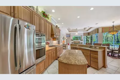 8215 Waterview Boulevard, Lakewood Ranch, FL 34202 - Photo 12