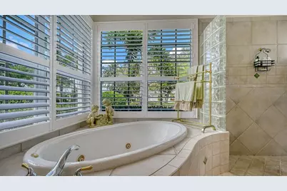 8215 Waterview Boulevard, Lakewood Ranch, FL 34202 - Photo 28