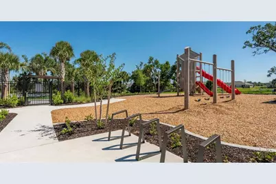 12412 Hopscotch Avenue E, Palmetto, FL 34221 - Photo 36