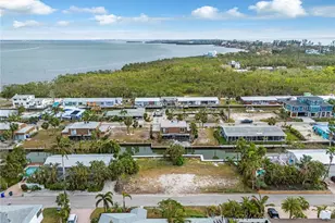 720 Tarawitt Dr, Longboat Key, FL 34228 - Photo 8