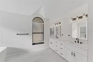 5328 Dominica Cir, Sarasota, FL 34233 - Photo 54