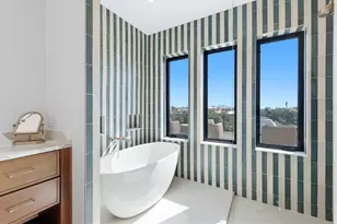 319 Tarpon St, Anna Maria, FL 34216 - Photo 46