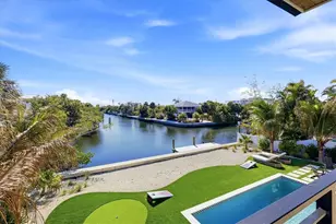 319 Tarpon St, Anna Maria, FL 34216 - Photo 38