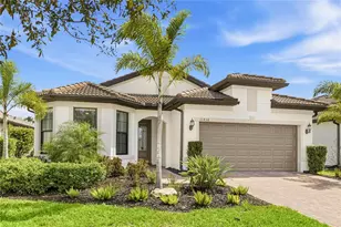 12458 Marsh Pointe Rd, Sarasota, FL 34238 - Photo 4