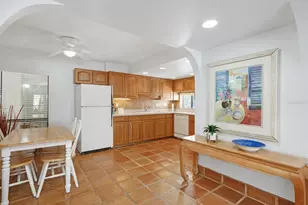 6157 Midnight Pass Rd, Sarasota, FL 34242 - Photo 2