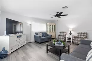 17 Pearl St, Englewood, FL 34223 - Photo 12