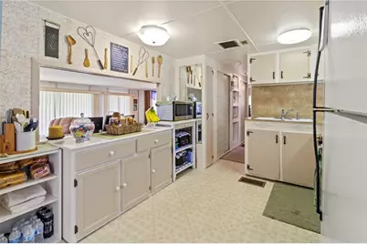 508 50th Avenue Plaza W, Bradenton, FL 34207 - Photo 8