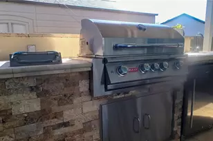 3567 65th Ave Cir E, Sarasota, FL 34243 - Photo 40