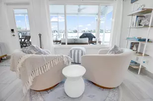 454 63rd St, Holmes Beach, FL 34217 - Photo 6