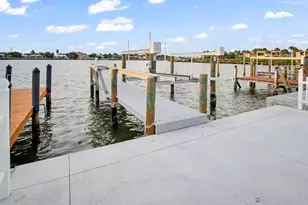 454 63rd St, Holmes Beach, FL 34217 - Photo 8