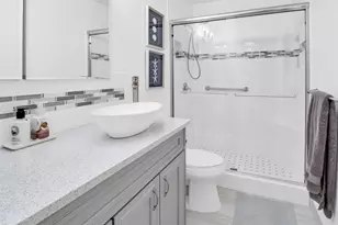 454 63rd St, Holmes Beach, FL 34217 - Photo 30