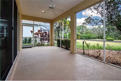 8419 Whispering Woods Court, Lakewood Ranch, FL 34202 - Photo 18