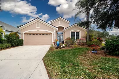 8419 Whispering Woods Court, Lakewood Ranch, FL 34202 - Photo 6