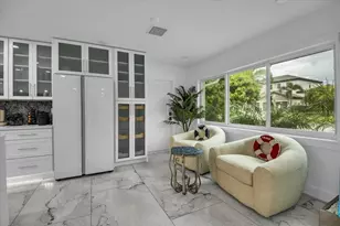 5624 Cape Leyte Dr, Sarasota, FL 34242 - Photo 14