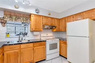 5407 3rd St W, Bradenton, FL 34207 - Photo 14