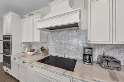 303 S Bay Boulevard, Anna Maria, FL 34216 - Photo 14