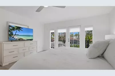 4939 Commonwealth Drive, Sarasota, FL 34242 - Photo 16