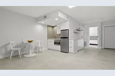 4939 Commonwealth Drive, Sarasota, FL 34242 - Photo 24