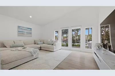 4939 Commonwealth Drive, Sarasota, FL 34242 - Photo 12