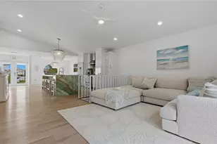 4939 Commonwealth Dr, Sarasota, FL 34242 - Photo 14