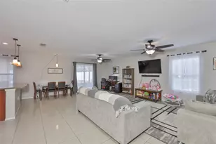 4200 Festival Pointe Blvd, Mulberry, FL 33860 - Photo 10