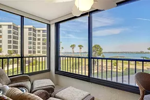 8735 Midnight Pass Rd, Sarasota, FL 34242 - Photo 14