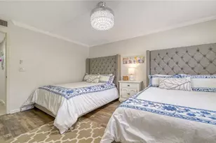 8735 Midnight Pass Rd, Sarasota, FL 34242 - Photo 28