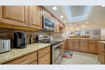 8735 Midnight Pass Road #105B, Sarasota, FL 34242 - Photo 18
