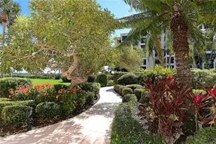 8735 Midnight Pass Rd, Sarasota, FL 34242 - Photo 34