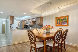 8735 Midnight Pass Rd, Sarasota, FL 34242 - Photo 12