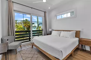 2215 Avenue C, Bradenton Beach, FL 34217 - Photo 32