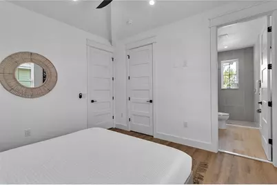 2215 Avenue C, Bradenton Beach, FL 34217 - Photo 46