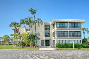 199 Whispering Sands Dr, Sarasota, FL 34242 - Photo 6