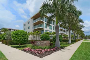 129 Taft Dr, Sarasota, FL 34236 - Photo 2