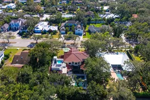 1655 South Dr, Sarasota, FL 34239 - Photo 66