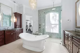 1655 South Dr, Sarasota, FL 34239 - Photo 22