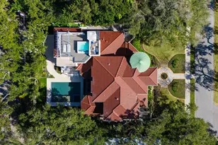 1655 South Dr, Sarasota, FL 34239 - Photo 1