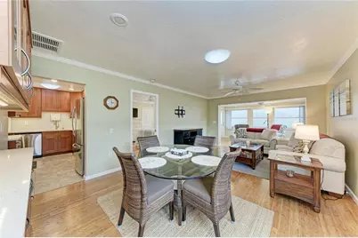 390 301 Boulevard W #20A, Bradenton, FL 34205 - Photo 8