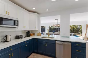 419 Clark Dr, Holmes Beach, FL 34217 - Photo 14