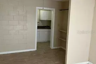 50 Midwest Pkwy, Sarasota, FL 34232 - Photo 12