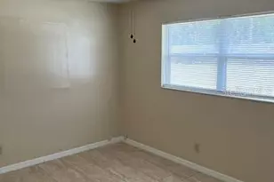 50 Midwest Pkwy, Sarasota, FL 34232 - Photo 10