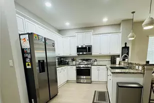 4918 Mission Park Ln, Bradenton, FL 34211 - Photo 10