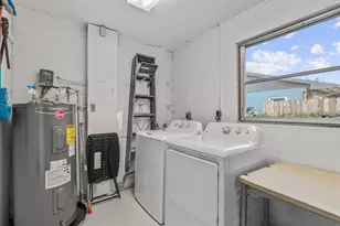 1602 27th St W, Bradenton, FL 34205 - Photo 16