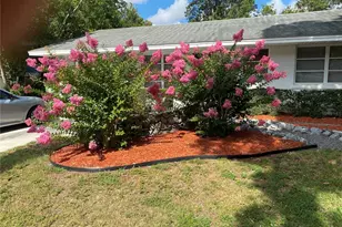 1602 27th St W, Bradenton, FL 34205 - Photo 2