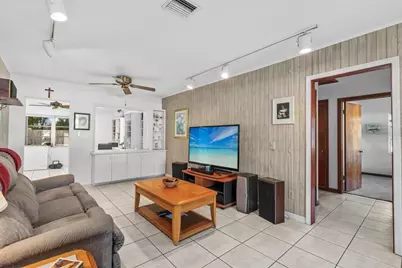 1602 27th Street W, Bradenton, FL 34205 - Photo 10