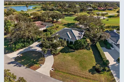 2571 Dick Wilson Drive, Sarasota, FL 34240 - Photo 2