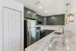 6254 Spinnaker Blvd, Englewood, FL 34224 - Photo 10